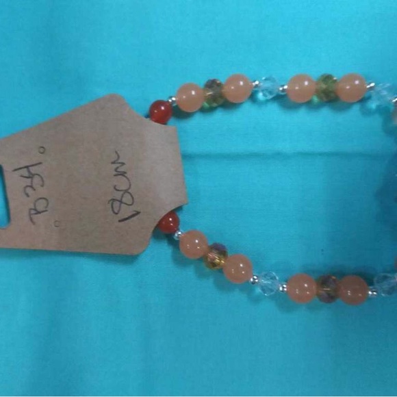 Bracelets and bracelets all handmade by none ya jewelry. - Picture 15 of 15